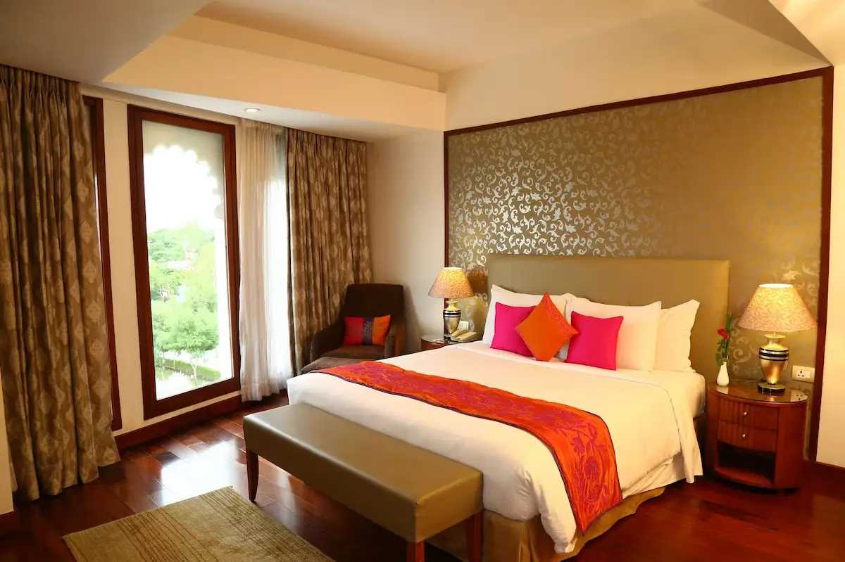 Radisson Blu Udaipur Palace Resort & Spa